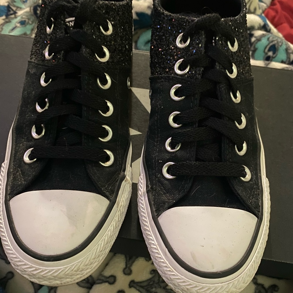 Black glitter Converse